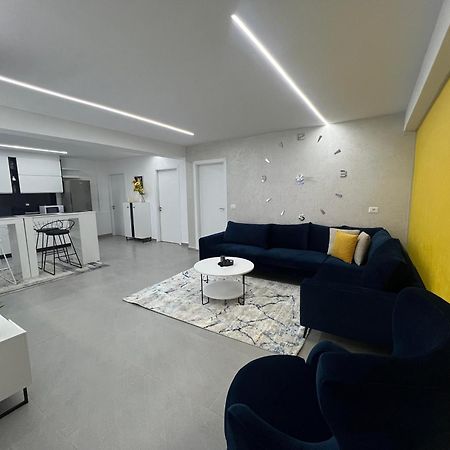 Mon Prive Apartment Tirana Exteriör bild